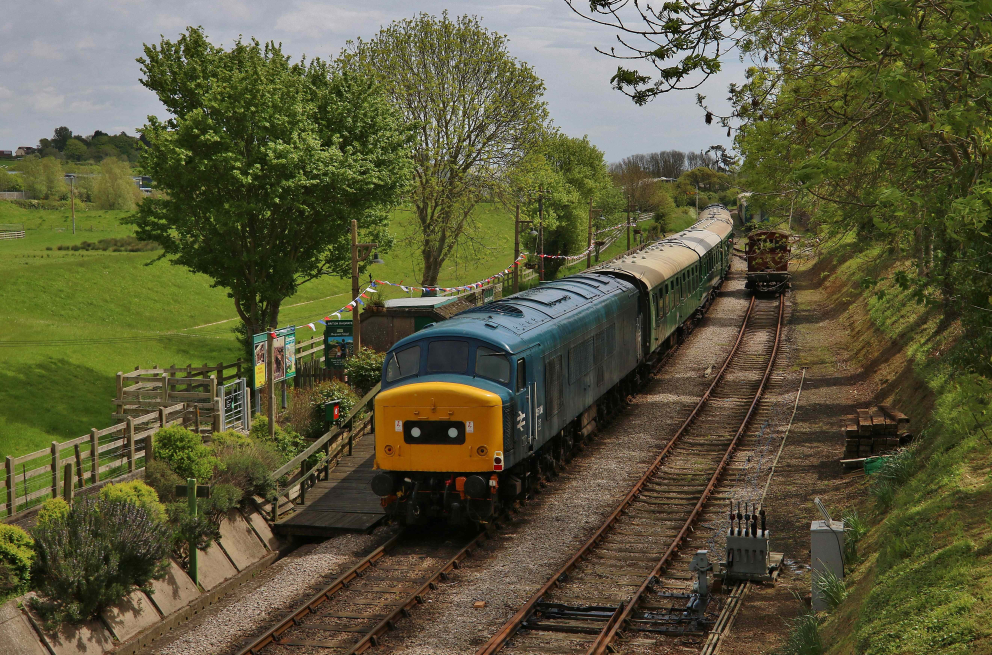 Class 45 ‘Peak’ No