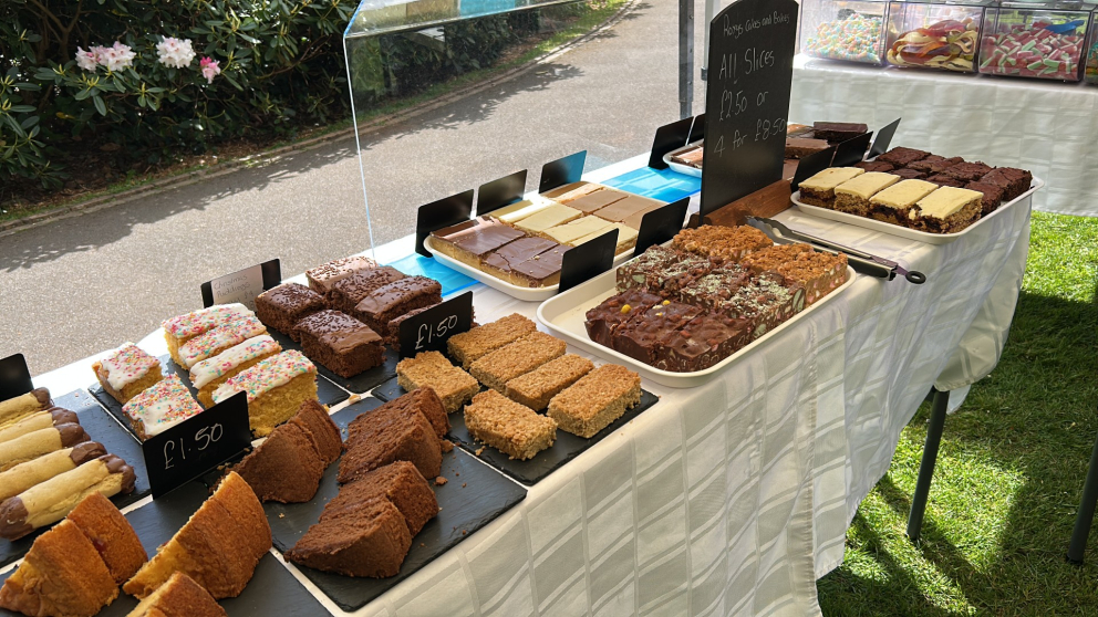 Roxy's Cakes and Bakes